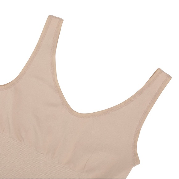 NNEKA ROSE SCULPT TANK TOP - Picture 8 of 12